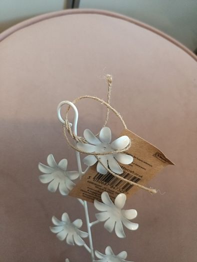 Decorative indoor metal decoration