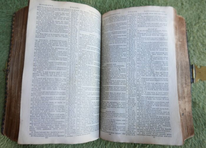 Antique 1852 Holy Bible New And Old Testaments