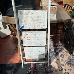 Step ladder