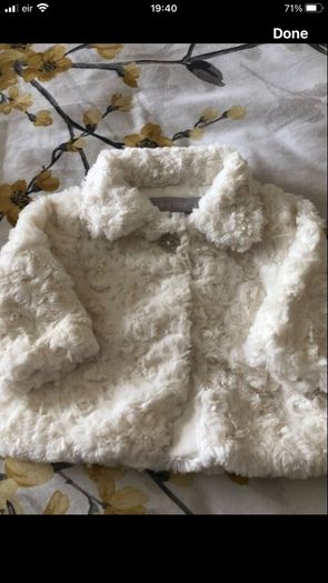 Girls fur coat 7lb