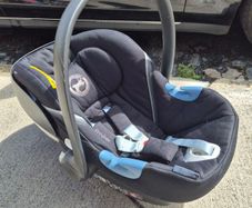 cybex aton M-i size