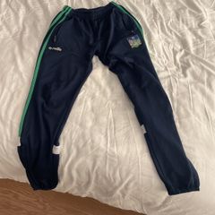 Limerick O'Neill tracksuit bottom size 9-10