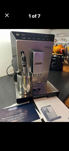 De'Longhi Eletta Plus fully automatic bean-to-cup coffee machine. Lucan 22