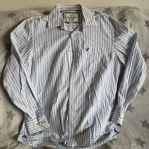 American eagle vintage fit shirt