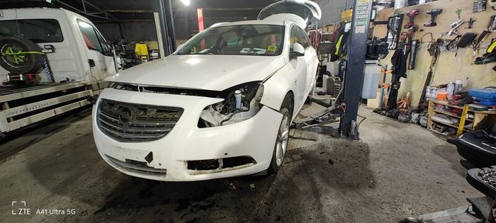 insignia 2011 parts