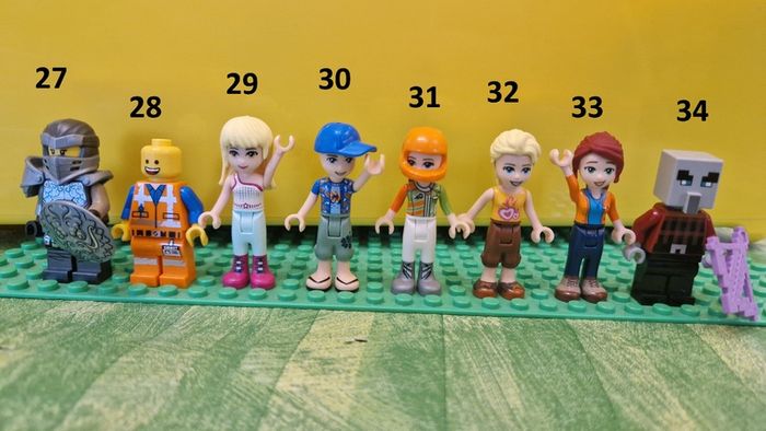 LEGO - various minifigs Minecraft / Marvel / Ninjago / Friends