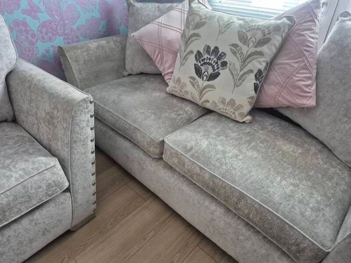 Luxury 3&2 ,Dublin delivery included