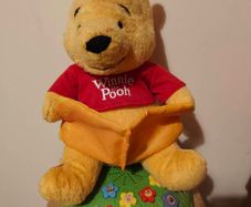 Winnie the Pooh talking, moving and singing in Polish