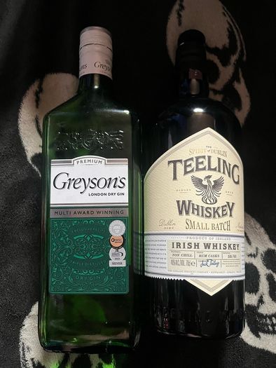 Telling whiskey Empty bottle