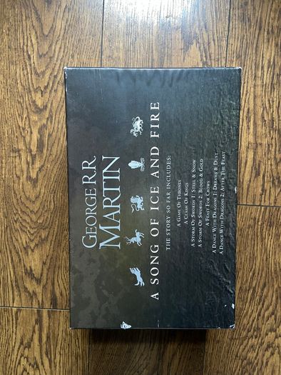 A Song of Ice & Fire The Story Continues: 7 Book Box Set by George R.R. Martin