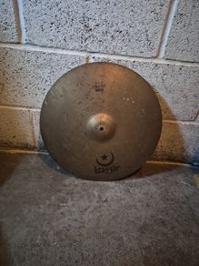 Izmir 18in crash/ride Symbol