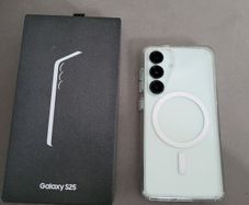 Samsung S25 256GB Sim Free Fully Boxed Grade A condition Screen Protector Mag Safe Case