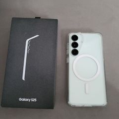 Samsung S25 256GB Sim Free Fully Boxed Grade A condition Screen Protector Mag Safe Case