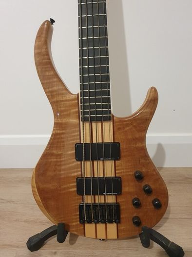 Bass Guitar