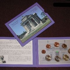 2003 Ireland Central Bank Uncirculated Coin Set The Casino, Marino. Ideal Birthday Gift.