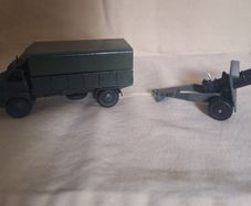 Dinky Meccano truck and field gun