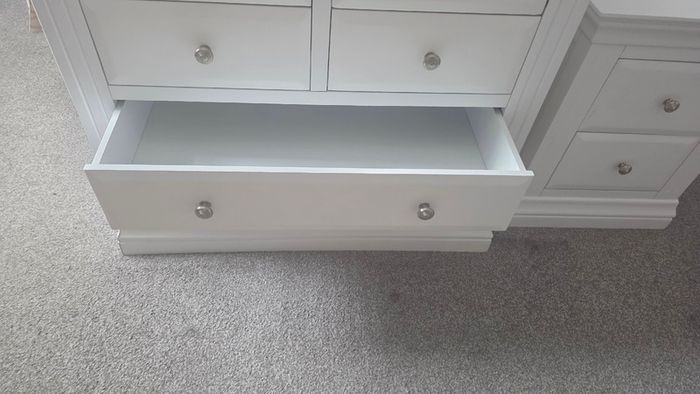 6 Drawer Chest of Drawers plus locker