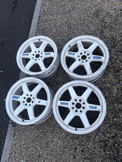 4 stud alloys