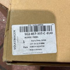 Golf MK7 Stowage panel cover front