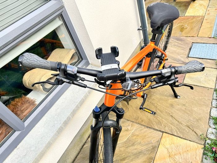 Dual Sport 3 Mens bike LARGE Like new