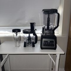 Ninja 3-in-1 Food Processor & Blender (Like new, Boxed)