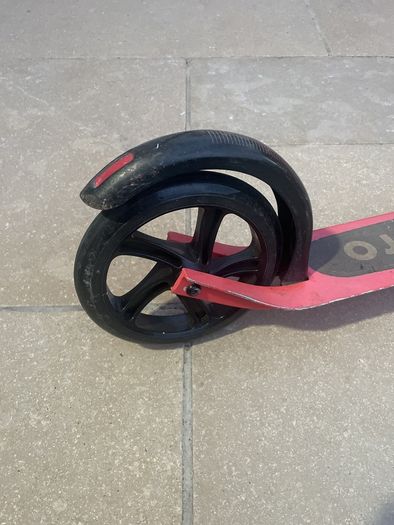 Micro Cruiser Scooter