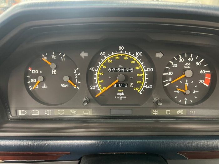 Mercedes-Benz E-Class 1994