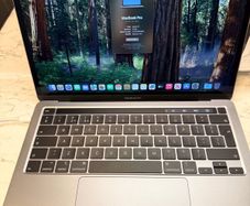 Apple MacBook Pro 13 - M1, 16gb RAM, 1TB SSD