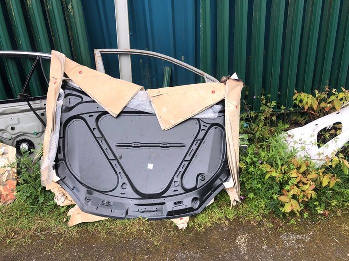vw golf bonnet
