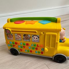 Cocomelon learning bus