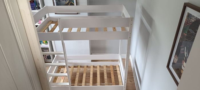 Free bunk bead toddler size  collection from leixlip