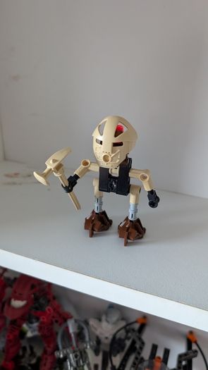 Bionicle Turaga Onewa