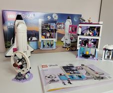 LEGO Friends 41713 Olivias Space Academy