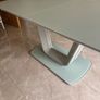 Extendable table Image 4