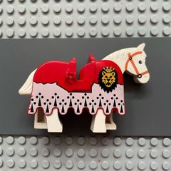 lego castle 2490pb03 Horse Barding, Ruffled Edge with Lion Head (Royal Knights) Pattern