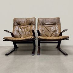 Superb Mid-Century Norwegian Lounge Chairs with Footstool Attributed to Elsa & Nordahl Solheim