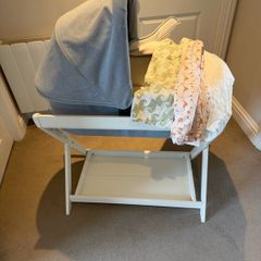 Uppababy vista bassinet stand