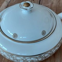 Empress Royal Fine Bone China Tureen.