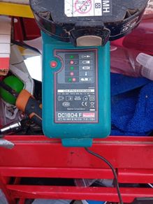 makita charger plus battery