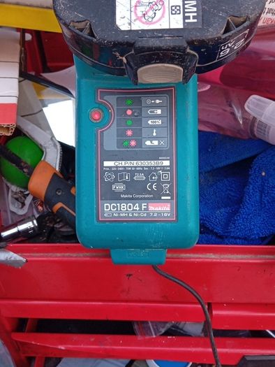 makita charger plus battery