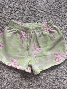 Zara shorts (10y/140)
