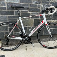 Giant Defy Bicycle
