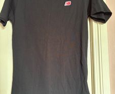 new balance tshirt
