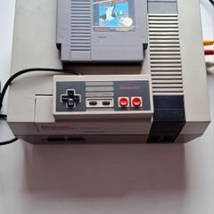 NES Console (Nintendo Entertainment System)