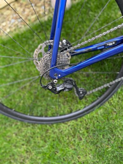 TREK Road Bike Emonda SL 5 Shimano 105 Disc Road Bike 2023, Size 56cm