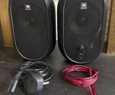 speakers