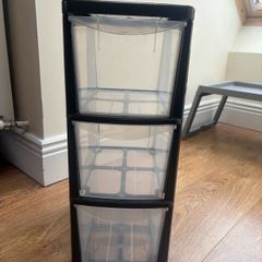 ALDI Small plastic containers