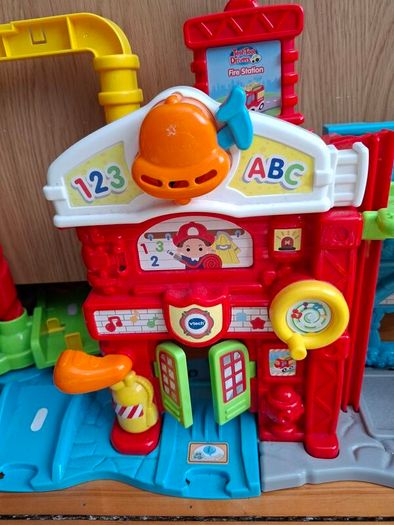 toot toot garage