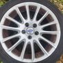 Set of 4 Volvo 17-inch alloy wheels Image 5