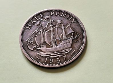 1957 Elizabeth II UK Half Penny